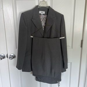 Women’s Professional Suits